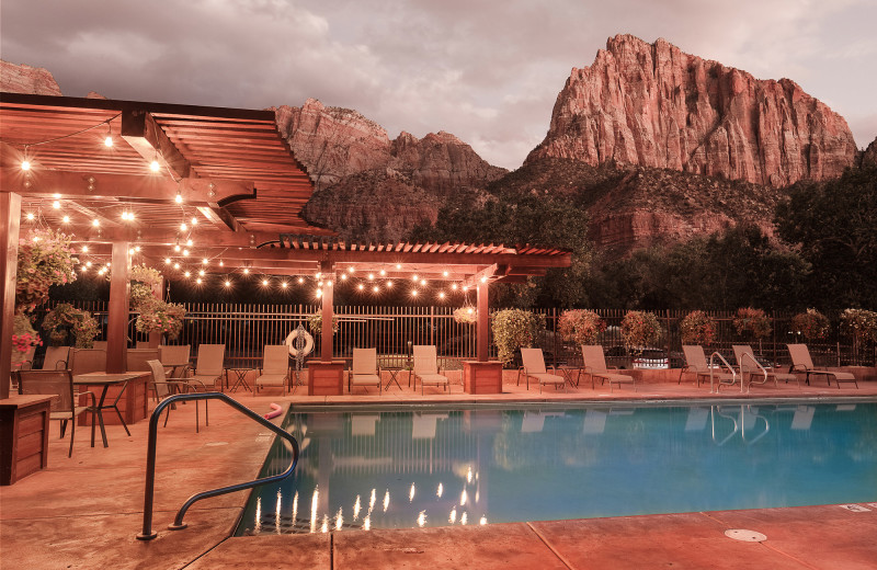 Outdoor pool at Cable Mountain Lodge.