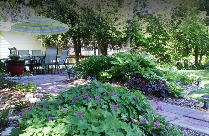 Patio at Ephraim Guest House Condominiums.