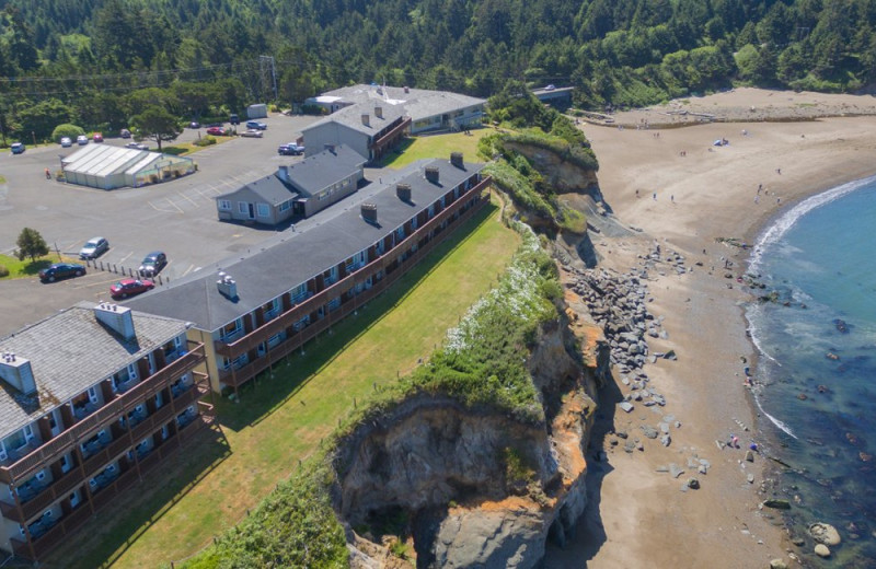 Aerial view of Surfrider Resort.