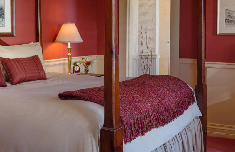 Guest room at The Green Mountain Inn.