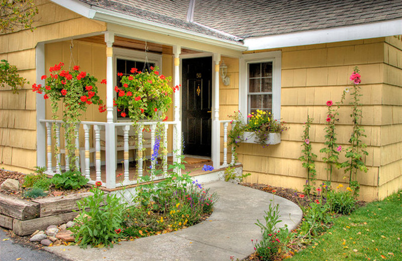 Cottage Exterior at Parkway Inn