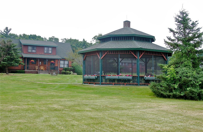 Exterior view of Stone Fence Resort.