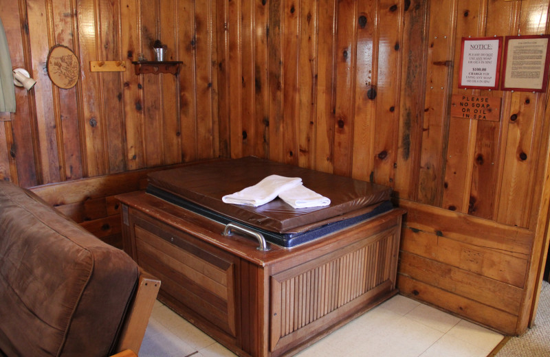 Cabin jacuzzi at Hidden Rest Resort.