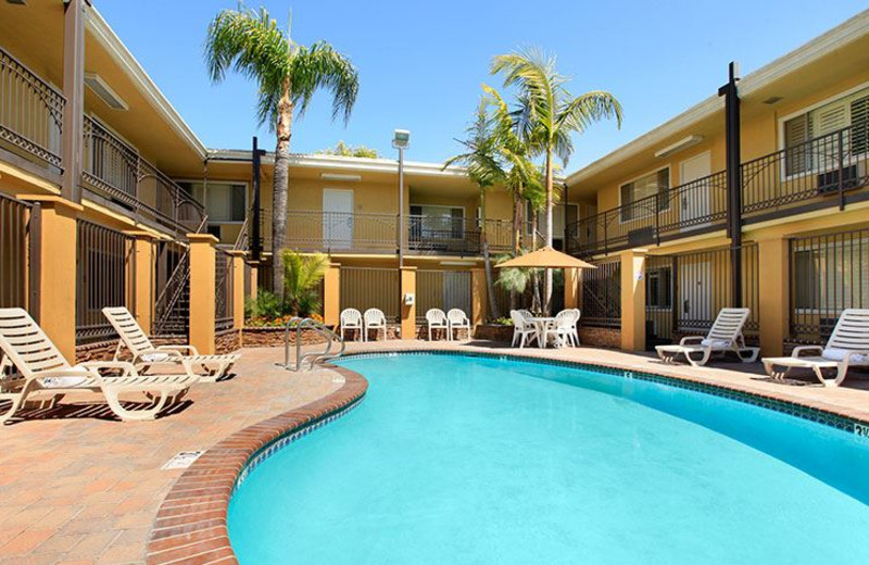 Swimming Pool at Del Sol Inn