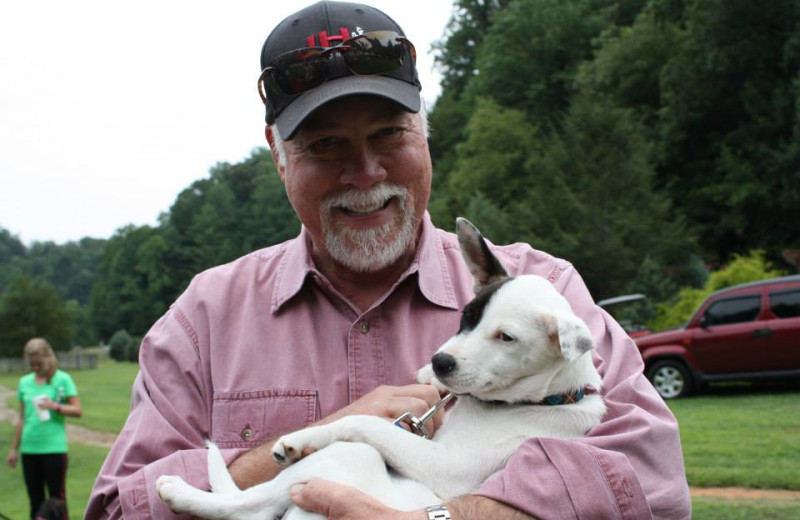 Pets welcome at Leatherwood Mountains Resort.