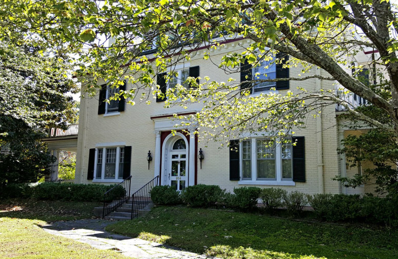 Exterior view of Morehead Manor Bed 