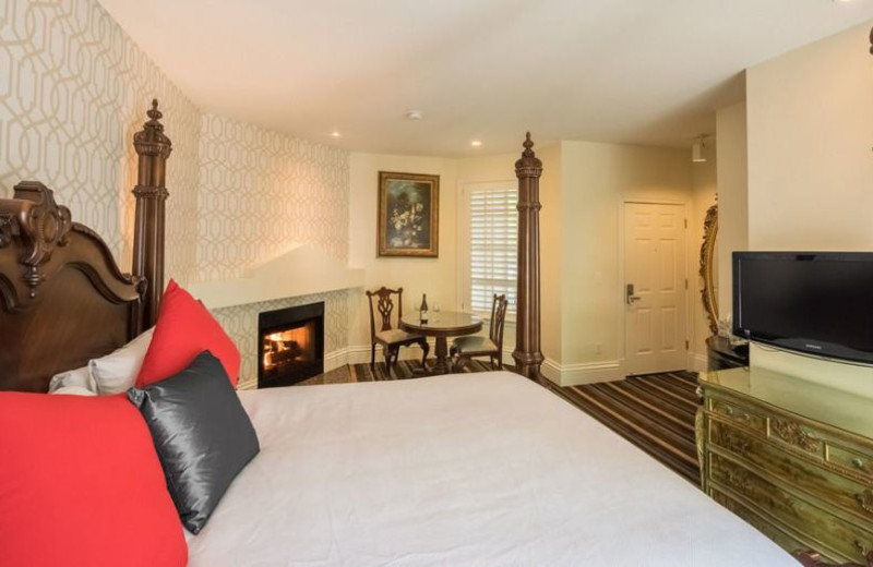 Guest room at The Bergson.