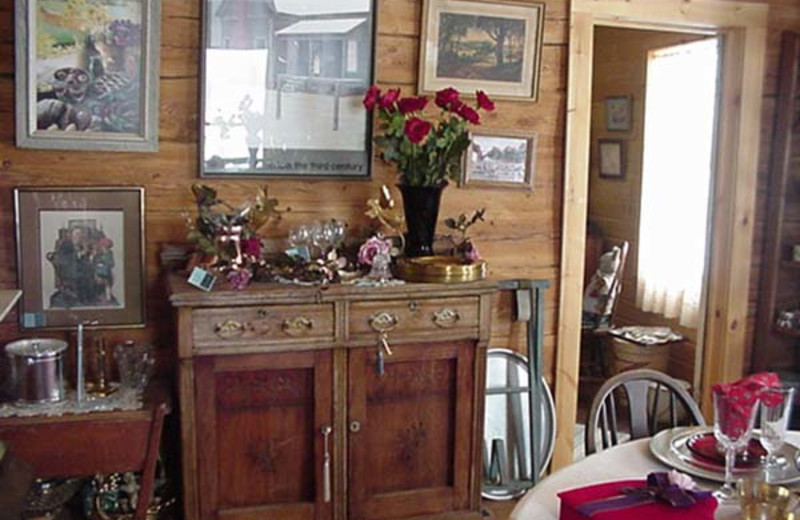 Dining room at Smoland Prairie Homestead.