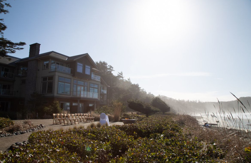 Weddings at Long Beach Lodge Resort.