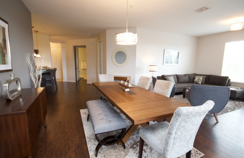 Rental dining area at Orlando Luxury Escapes Vacation Rentals.