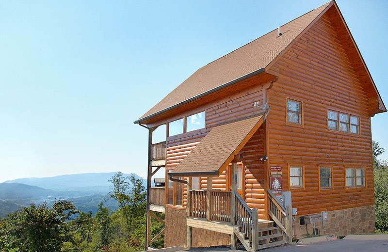 Cabin exterior at Timber Tops Luxury Cabin Rentals.