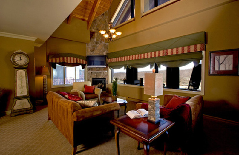 Suite living room at Grand Cascades Lodge at Crystal Springs Resort