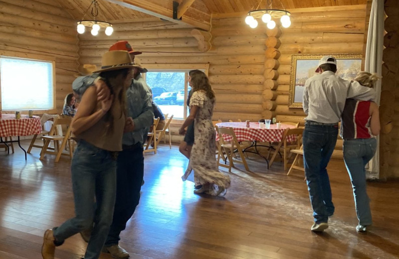 Groups at 320 Guest Ranch.