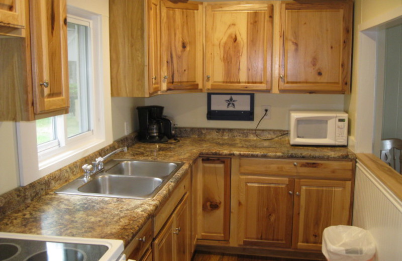 Cabin kitchen at Glen Craft Marina and Resort.