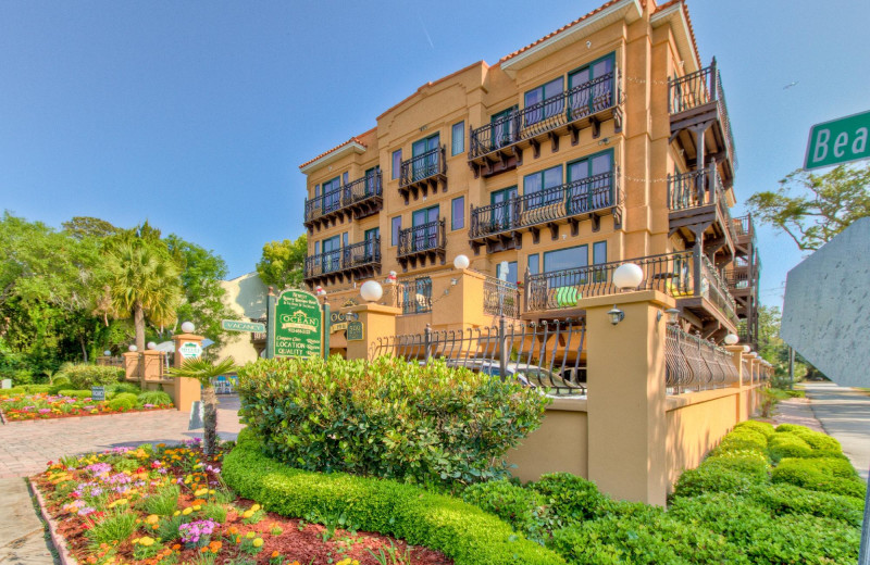 Exterior view of Ocean Inn & Suites.