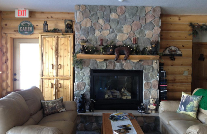 Guest living room at Mountain Comfort Bed and Breakfast.