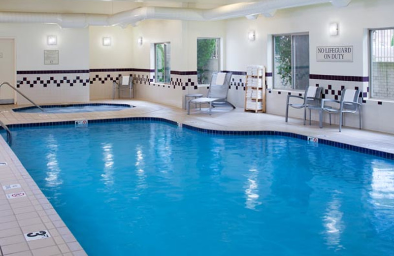 Indoor pool at SpringHill Suites Frankenmuth.