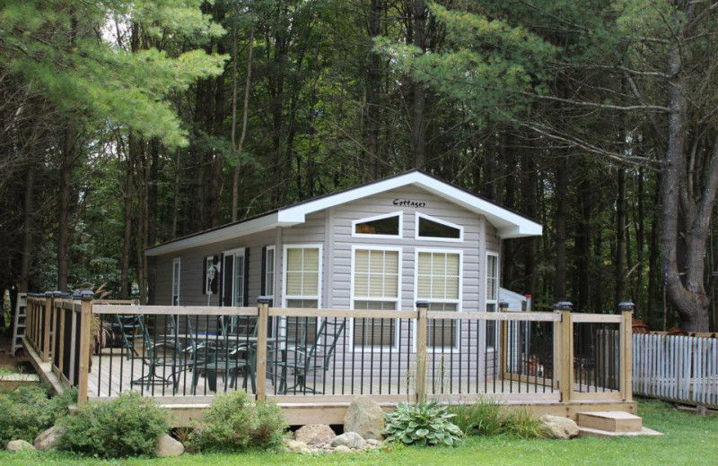 Cabin exterior at Shamrock Bay Resort.