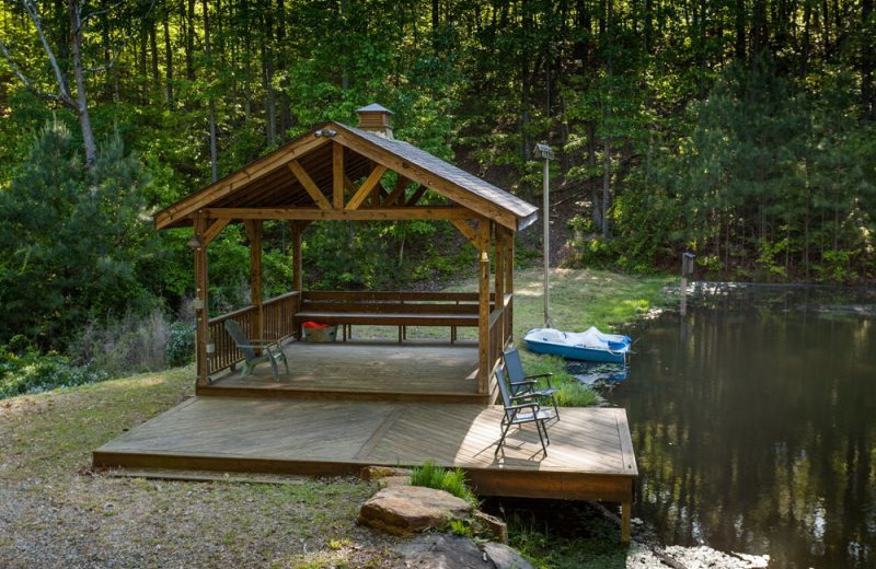 Private dock at Mountain Oasis Cabin Rentals.