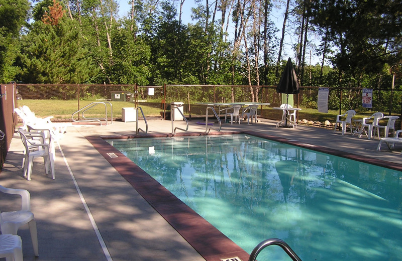 Outdoor pool at Niemeyer's Rugged River Resort.