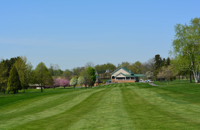 Golf at The Lodge at Lykens Valley.