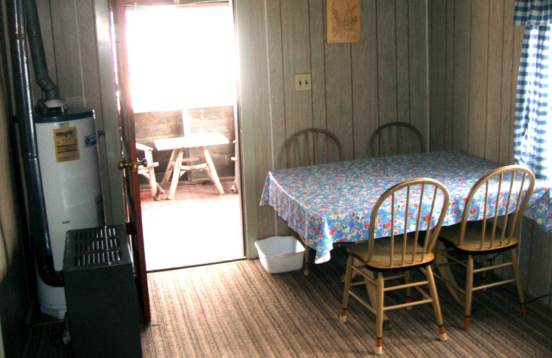 Cabin dining room at Sunset Bay Resort.