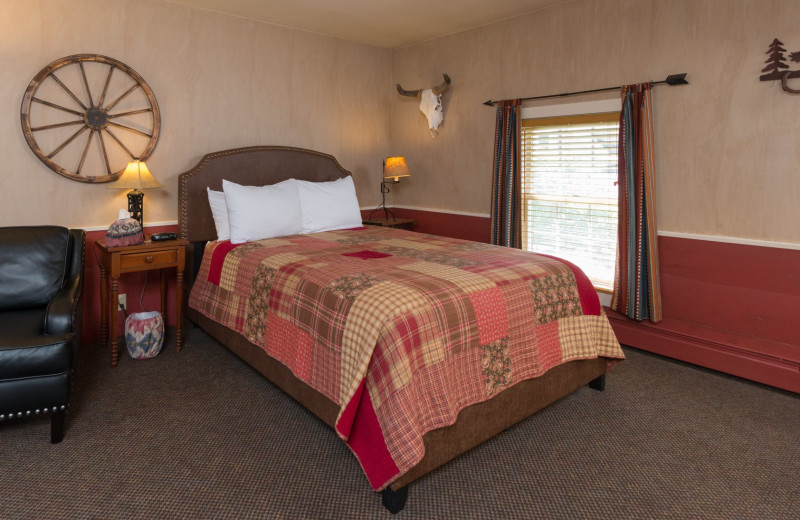 Guest room at Munro House B and B.