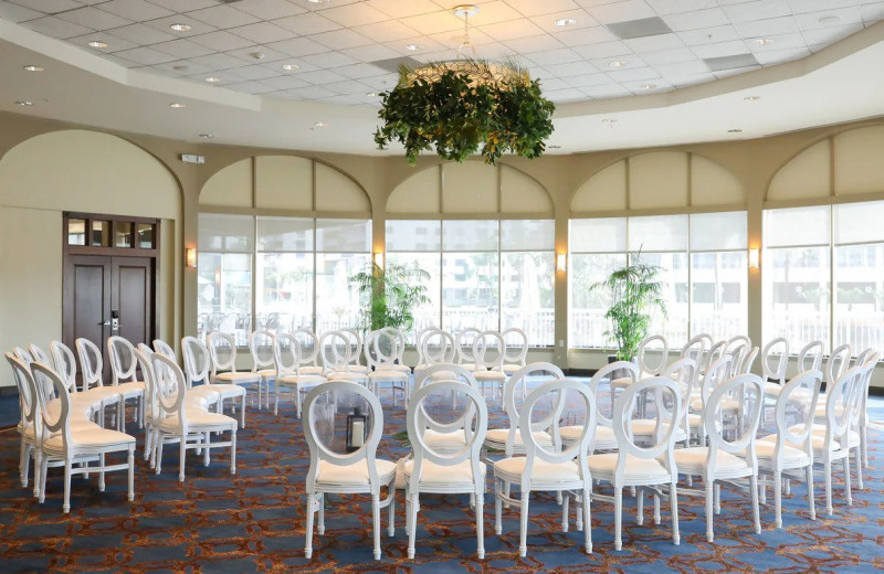 Weddings at Sheraton Tampa Riverwalk Hotel.