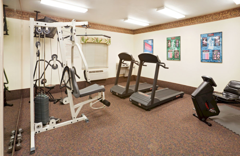 Fitness room at Candlewood Suites Tyler.