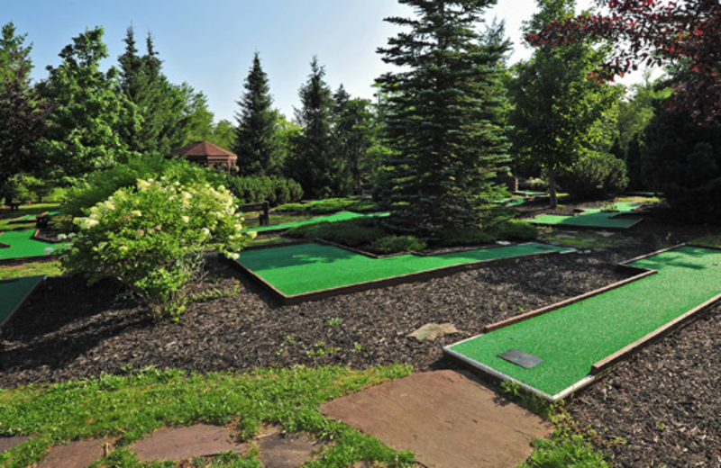 Mini golf at Deerfield Village Resort.