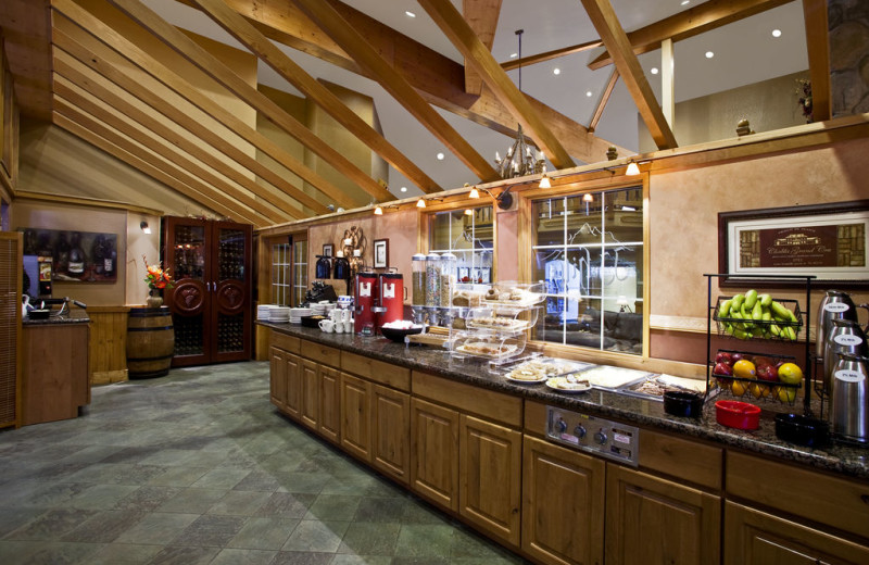 Breakfast Area at Icicle Village Resort