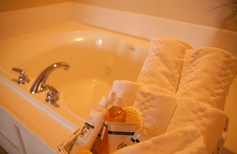 Guest bathroom at Edgewater Resort.