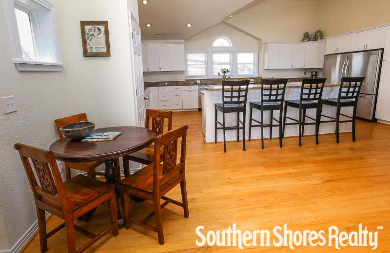 Rental kitchen at Southern Shores Realty.