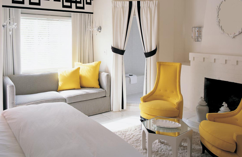 Guest room at Viceroy Palm Springs.