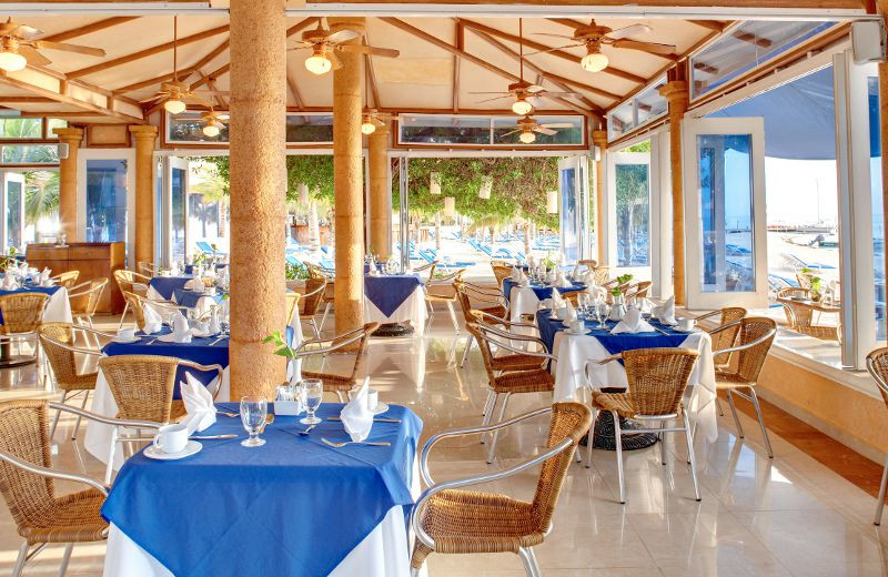 Restaurant at Barcelo Costa Cancun 