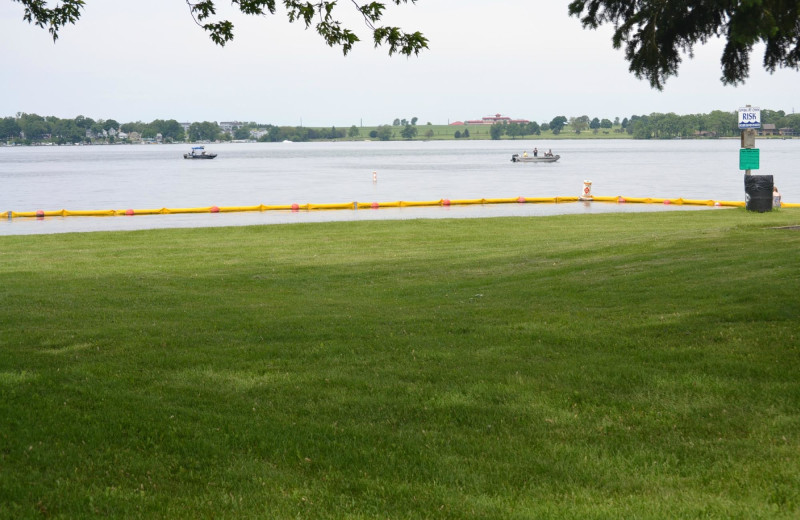 Lake at Sky Lodge Inn
