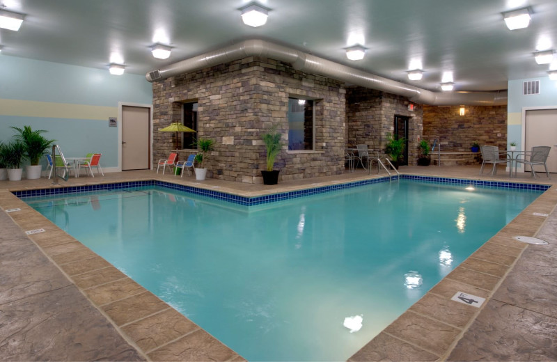 Indoor pool at Berlin Grande Hotel.