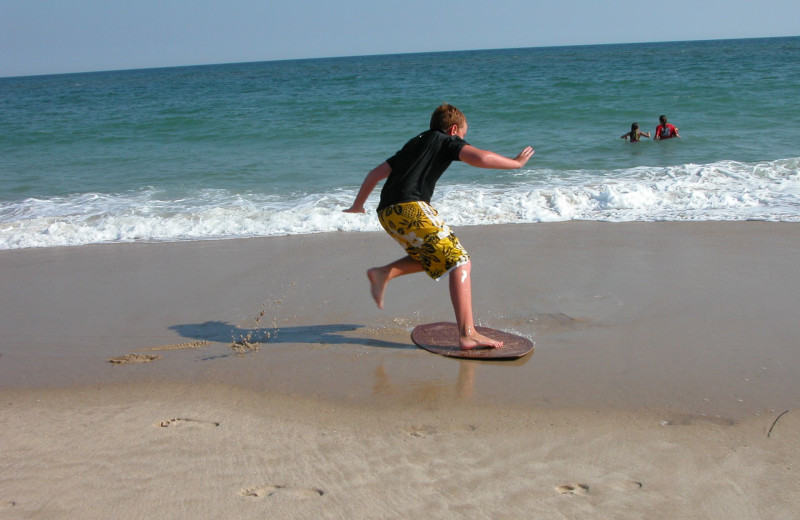 The beach near Southampton Inn.