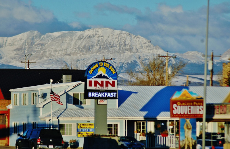 Exterior view of Going to the Sun Inn and Suites.