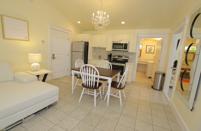 Guest living room at Sheepscot Harbour Village & Resort.