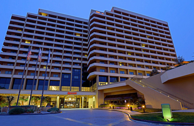Exterior view of San Diego Marriott La Jolla.