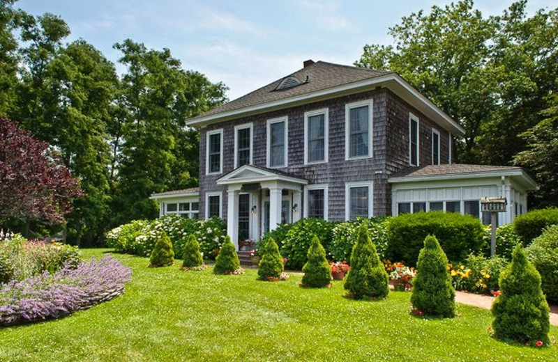 Exterior view of Shorecrest Beach House.