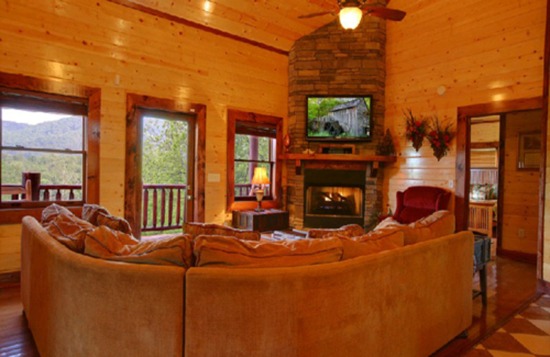 Pigeon Forge Vacation Rentals - Cabin - Spacious 6-Bedroom ...