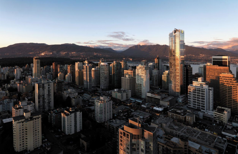 Exterior view of Shangri-La Hotel Vancouver.