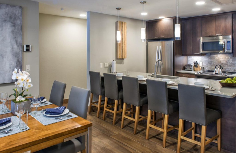 Guest kitchen at Grand Colorado on Peak 8.