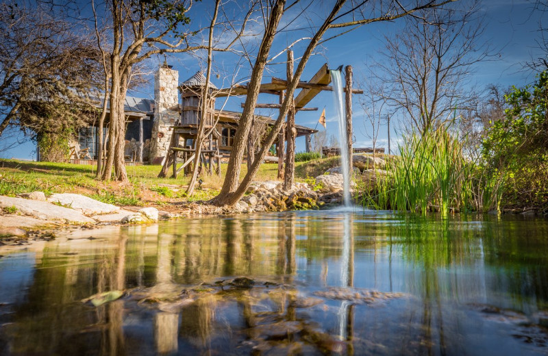 Exterior view of Barons Creekside.