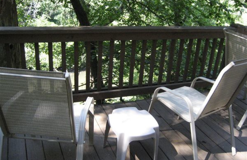 Cabin deck at Avenair Mountain Cabins.