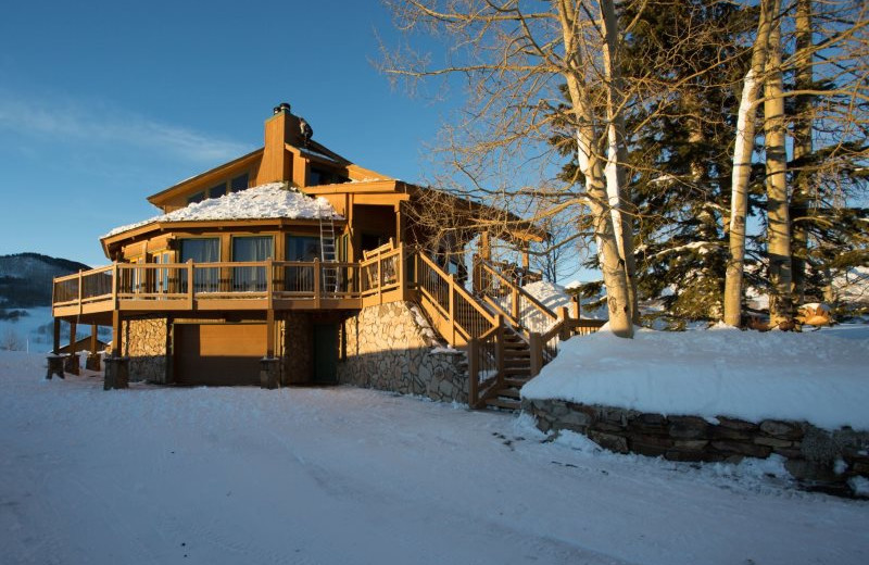 Rental exterior at Alpine Getaways.