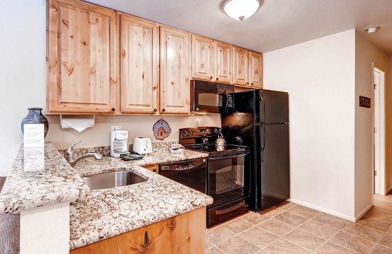 Rental kitchen at Wildwood Suites.