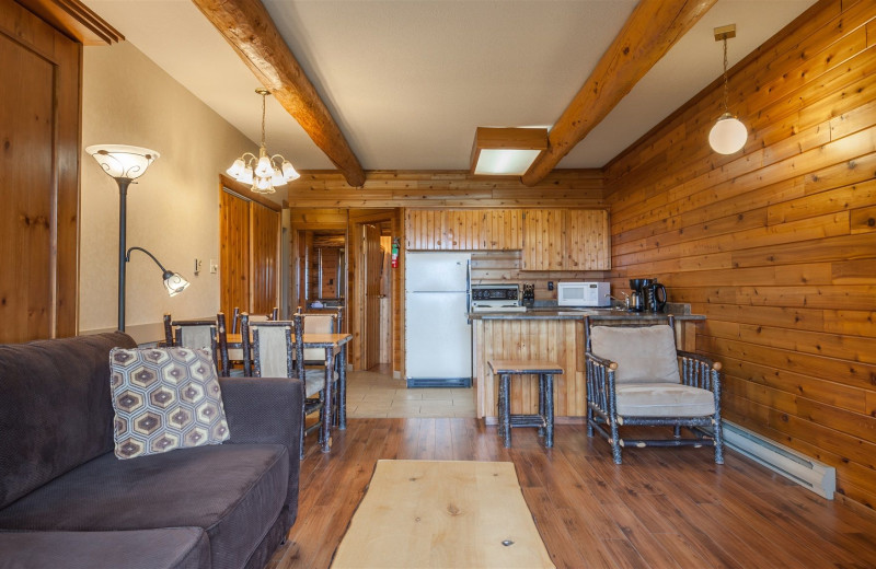 Guest room at Tigh-Na-Mara Resort.